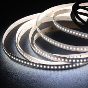 LED-Streifen flexibel 140 × 2835 LEDs – 21 W – 2168 lm/m – tageslichtweiß 6400 K – CRI 90+ 24V DC 120°
