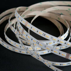 Dual White tunable CCT LED Streifen – 140 × 2835 LEDs – 2 × 10Watt je Meter – 2700 K-6400 K – CRI 90+ 24V DC 120°