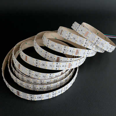 Triple Line RGBWW LED Stripe | 70x mehrfarbige 5050 RGB LEDs & 140x warmweiße 2835 CRI90+ LEDs je Meter | 120° 24V DC |