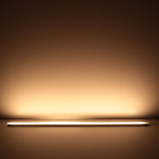 Constant Current Slim-Line LED-Leiste – diffus – 240 × 2835 LEDs – 19 W – 1920 lm/m – warmweiß – CRI 90+ 24V DC 120°
