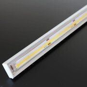 COB LED-Leiste Slim-Line – klar – 528x COB LED Chips – 15 W – 1500 lm/m – tageslichtweiß – CRI 90+ 24V DC 180°