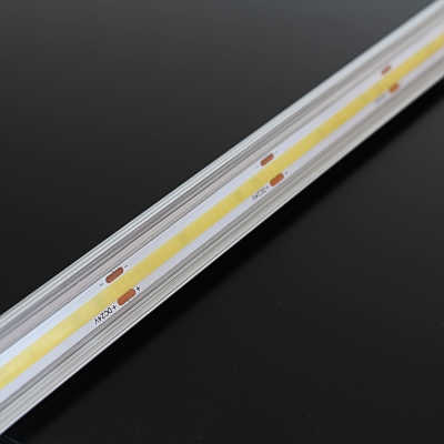 COB LED Leiste "Slim-Line" | klar | 528x COB LED Chips | 15 Watt - 1200 Lumen je Meter | warmweiß | CRI 90+ 24VDC 180° |