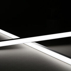 High-CRI LED-Lichtleiste Slim-Line max – diffus – 420 × 1808 LEDs – 20 W – 2300 lm/m – tageslichtweiß – CRI 95+ 24V DC 120°