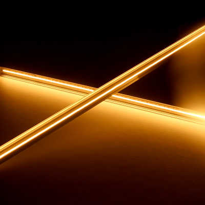 High-CRI LED Lichtleiste "Slim-Line max" | klar | 420x 1808 LEDs | 20 Watt - 2040 Lumen je Meter | ultrawarmweiß | CRI 95+ 24VDC 120° |
