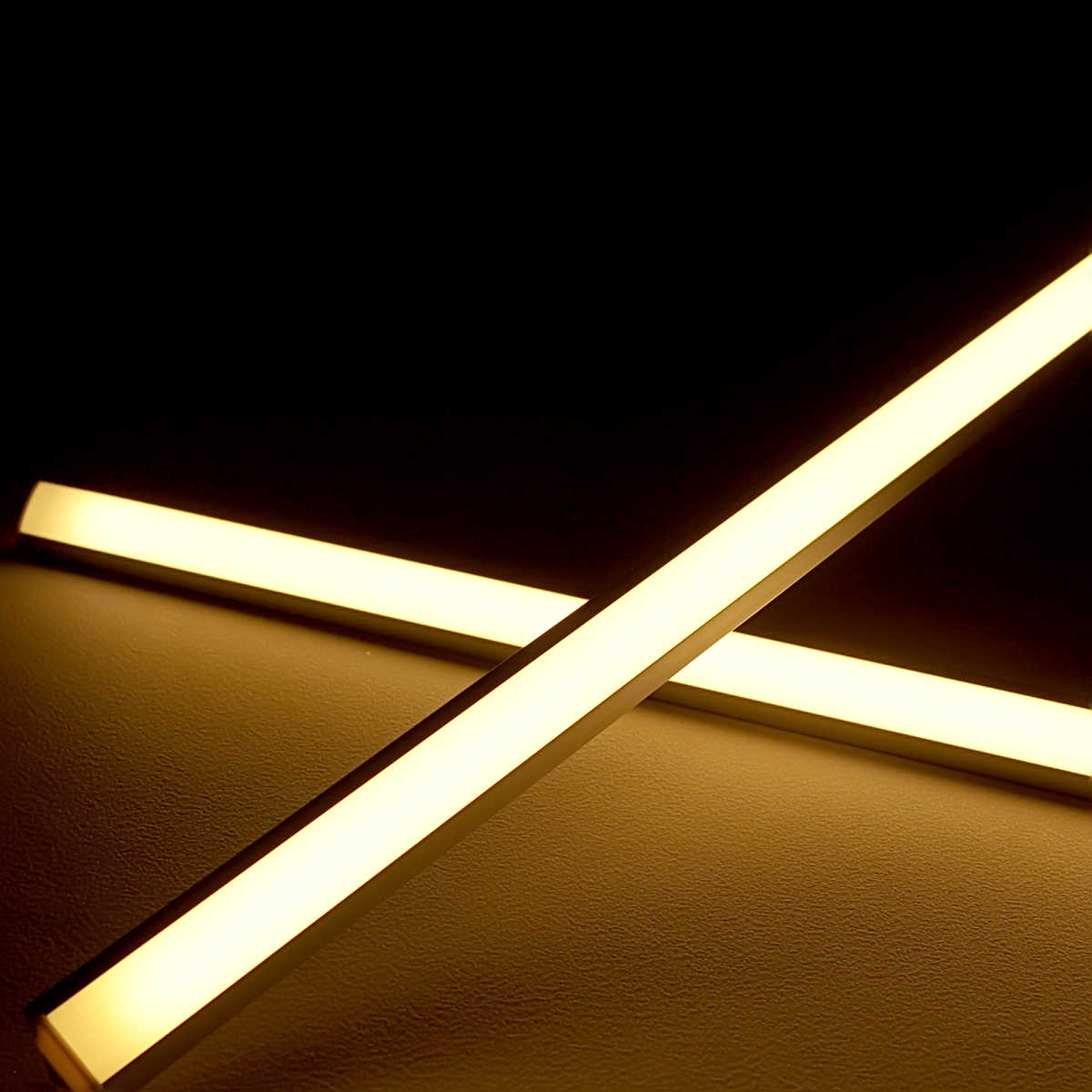 COB 90° LED-Eckleiste "Corner" | diffus | 528x COB LED Chips | 15 Watt - 1200 Lumen je Meter | warmweiß | CRI 90+ 24VDC 180° |