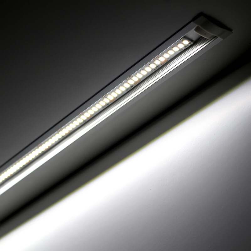 Constant Current LED Einbau-Leiste Inside – klar – 240 × 2835 LEDs – 19 W – 2110 lm/m – tageslichtweiß – CRI 90+ 24V DC 120°