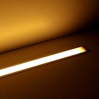 COB LED Einbauleiste "Inwards" | diffus | 528x COB LED Chips | 15 Watt - 1200 Lumen je Meter | warmweiß | CRI 90+ 24VDC 180° |