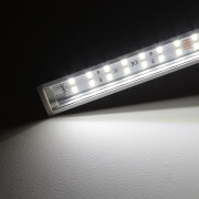 Einbau-Lichtleiste Inside max – klar – 140 × 5630 LEDs – 29 W – 3133 lm/m – tageslichtweiß – CRI 90+ 24V DC 120°