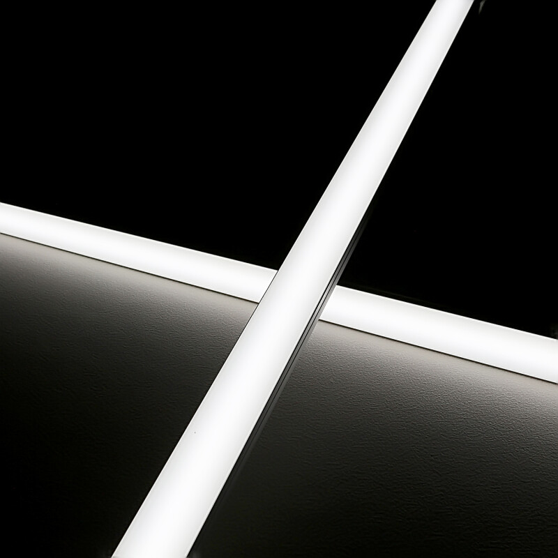 IP54 wasserdichte High-CRI LED-Leiste Out-Line IP54 – diffus – 420 × 1808 LEDs – 20 W – 2300 lm/m – tageslichtweiß 6000 K – CRI 95+ 24V DC 120°