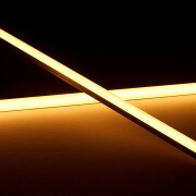 High-CRI LED-Leiste Out-Line IP54 wasserdicht – diffus – 420 × 1808 LEDs – 20 W – 2040 lm/m – ultrawarmweiß 2500 K – CRI 95+ 24V DC 120°