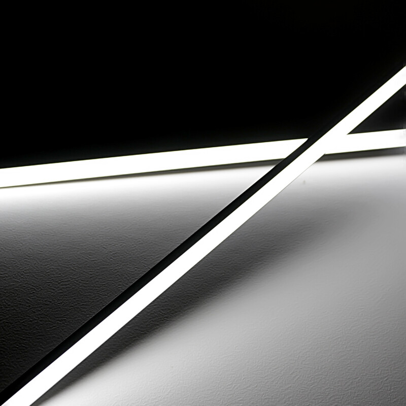 wasserdichte LED-Leiste Out-Line IP54 diffus – 240 × 2835 LEDs – 19 W – 2110 lm/m – tageslichtweiß 6000 K – CRI 90+ 24V DC 120°