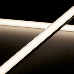 wasserdichte LED-Leiste Out-Line IP54 diffus – 240 × 2835 LEDs – 19 W – 2060 lm/m – neutralweiß 4000 K – CRI 90+ 24V DC 120°