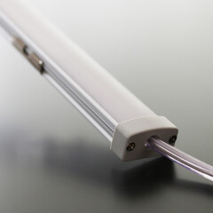 wasserdichte COB LED-Leiste Out-Line IP54 – diffus dimmbar – neutralweiß 4000 K – CRI92 24V DC 180° – 528x LED Chips 12,7 W – 1232 lm/m