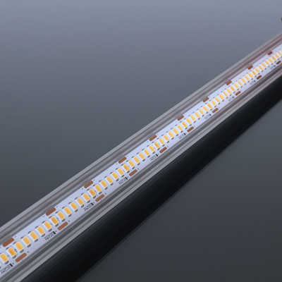 wasserdichte LED-Leiste "Out-Line IP54" transparent | 240x 2835 LEDs | 19 Watt - 2110 Lumen je Meter | tageslichtweiß 6000K | CRI 90+ 24VDC 120° |
