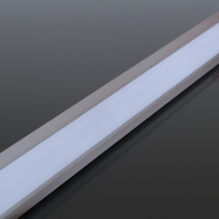 COB LED-Leiste Einbau Wet-Line IP54 wasserdicht – diffus dimmbar – warmweiß 2700 K – CRI92 24V DC 180° – 528x LED Chips 12,5 W – 1172 lm/m