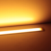 COB LED-Leiste Einbau Wet-Line IP54 wasserdicht – diffus dimmbar – warmweiß 2700 K – CRI92 24V DC 180° – 528x LED Chips 12,5 W – 1172 lm/m