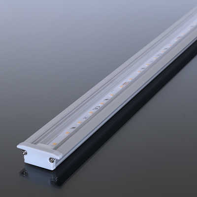 Einbau-LED-Leiste wasserdicht "Wet-Line IP54" 70x 2835 LEDs - 10 Watt - 1113 Lumen je Meter | transparent | tageslichtweiß CRI 90Ra - 120° 24VDC |