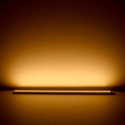 LED-Leiste Einbauprofil wasserdicht "Wet-Line IP54" 140x 2835 LEDs - 20 Watt - 1777 Lumen je Meter | transparent | warmweiß CRI 90Ra - 120° 24VDC |
