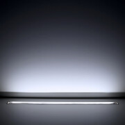 IP54 wasserdichte High-CRI Einbau LED-Leiste Wet-Line IP54 – transparent – 420 × 1808 LEDs – 20 W – 2300 lm/m – tageslichtweiß 6000 K – CRI 95+ 24V DC 120°