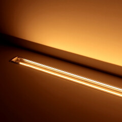 High-CRI Einbau LED-Leiste Wet-Line IP54 wasserdicht – transparent – 420 × 1808 LEDs – 20 W – 2040 lm/m – ultrawarmweiß 2500 K – CRI 95+ 24V DC 120°