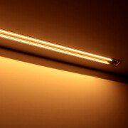 High-CRI Einbau LED-Leiste Wet-Line IP54 wasserdicht – transparent – 420 × 1808 LEDs – 20 W – 2040 lm/m – ultrawarmweiß 2500 K – CRI 95+ 24V DC 120°