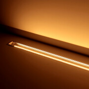 High-CRI Einbau LED-Leiste Wet-Line IP54 wasserdicht – transparent – 420 × 1808 LEDs – 20 W – 2040 lm/m – ultrawarmweiß 2500 K – CRI 95+ 24V DC 120°