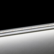 wasserdichte Einbau LED-Leiste Wet-Line IP54 transparent – 240 × 2835 LEDs – 19 W – 2110 lm/m – tageslichtweiß 6000 K – CRI 90+ 24V DC 120°