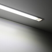 wasserdichte COB Einbau LED-Leiste Wet-Line IP54 – transparent – 528x LED Chips – tageslichtweiß 6500 K – CRI93 24V DC 180° – 13 W – 1277 lm/m