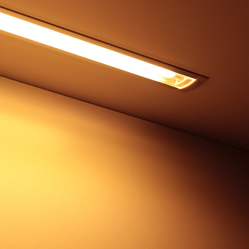 COB LED-Leiste Einbau Wet-Line IP54 wasserdicht – transparent dimmbar – warmweiß 2700 K – CRI92 24V DC 180° – 528x LED Chips 12,5 W – 1172 lm/m