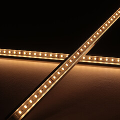 LED-Winkel-Leiste Corner – klar – mit einstellbarer Farbtemperatur – 140 × 5630 LEDs – 2 × 16Watt je Meter – Dualweiß – CRI 90+ 24V DC 120°