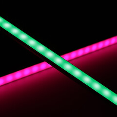 RGB LED-Leiste Slim-Line – diffus – 96 × 5050 RGB LEDs – 680 Lumen – 19 W je Meter – 120° 24V DC