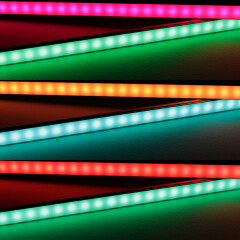 RGB LED-Leiste Slim-Line – diffus – 96 × 5050 RGB LEDs – 680 Lumen – 19 W je Meter – 120° 24V DC