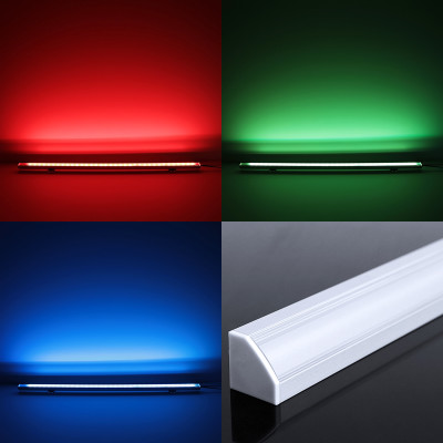 RGB 90° LED-Eckleiste "Corner" | klar | 96x 5050 RGB LEDs - 680 Lumen - 19 Watt je Meter | 120° 24V DC |