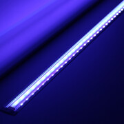 LED Einbauleiste RGB Inwards – klar – 96 × 5050 RGB LEDs – 680 Lumen – 19 W je Meter – 120° 24V DC