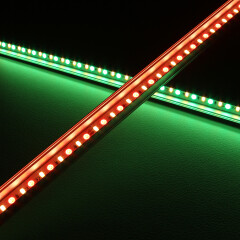 RGBWW LED-Leiste Surface – transparent – 56x Farbwechsel 5050 RGB LEDs & 56x warmweiße 5630 CRI90+ LEDs je Meter – 120° 24V DC
