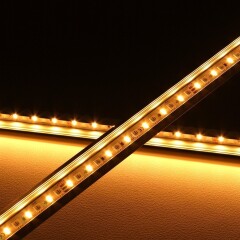 RGBWW 90° LED-Eckleiste Corner – klar – 56x Farbwechsel 5050 RGB LEDs & 56x warmweiße 5630 CRI90+ LEDs je Meter – 120° 24V DC