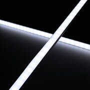 230V LED Leiste flach & dimmbar | diffus | tageslichtweiß 6300K 120° | Fertigung in Wunschlänge 133cm | 156x 2835 LEDs | 2392 Lumen | 21 Watt |