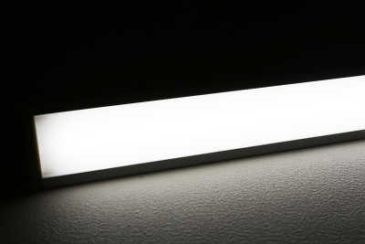 24V High-Performance LED-Leiste "Out-Line IP54" diffus | mit 240x 2835 LEDs 20W/m 3164 lm/m LED-Streifen | tageslichtweiß 6200K |