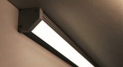 LED Eck Leiste 230V strong Edge wasserdicht (IP54) 120 × 2835 LEDs 16,3 W neutralweiß 4100 K 1840 lm CRI83