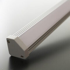 LED Eck Leiste 230V strong Edge wasserdicht (IP54) 120 × 2835 LEDs 16,3 W neutralweiß 4100 K 1840 lm CRI83