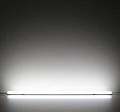 230V LED-Lichtleiste 230V "Moon-Line II" wasserdicht (IP65) tageslichtweiß 6300K CRI85 | Fertigung in Wunschlänge 23cm | 24x 2835 LEDs | 368 Lumen | 3 Watt |