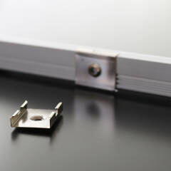 230V LED Eck Leiste 230V "strong Edge" wasserdicht (IP54) warmweiß 2700K CRI82 | Fertigung in Wunschlänge 23cm | 24x 2835 LEDs | 336 Lumen | 3 Watt |