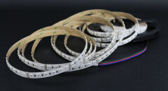 flexibler RGB LED-Leuchtstreifen – 96 × 5050 RGB LEDs – 680 Lumen – 19 W je Meter – 120° 24V DC