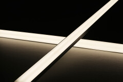 High-End LED-Leiste Superwide diffus – 320 × 2835 LEDs – 31 W – 5428 lm/m – neutralweiß 4000 K – 24V DC 120°