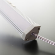 COB RGB CCT LED Eckleiste strong Edge diffus wasserdicht (IP54) – 840 LEDs – 1258 Lumen – 18.6 W je Meter – 24V DC