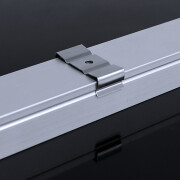 High-End LED-Leiste Surface max diffus – 320 × 2835 LEDs – 31 W – 5440 lm/m – tageslichtweiß 6100 K – 24V DC 120°