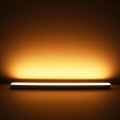 High-End LED-Leiste Surface max diffus – 320 × 2835 LEDs – 31 W – 4769 lm/m – warmweiß 2700 K – 24V DC 120°