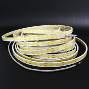 230V Twin-COB LED-Streifen | IP65 wasserdicht dimmbar | CRI93 180° warmweiß 2700K | Maßanfertigung in Länge 25 Meter | 24000x COB LEDs | 46433 Lumen | 569,5 Watt