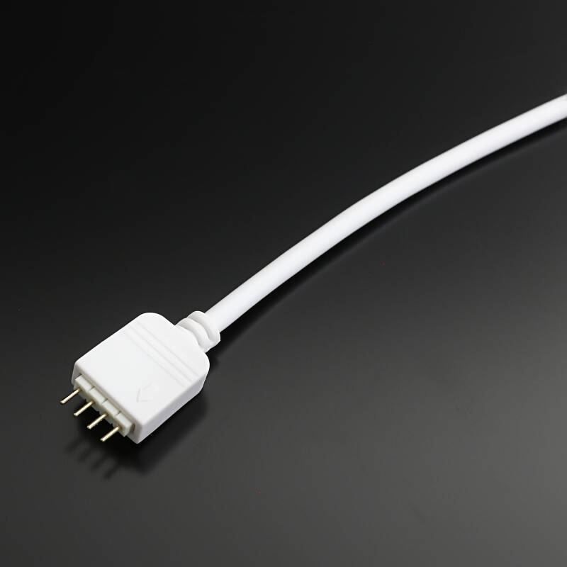 15cm Ausgangskabel mit 4P QUICK-Stecker – angelötet an den Ausgang