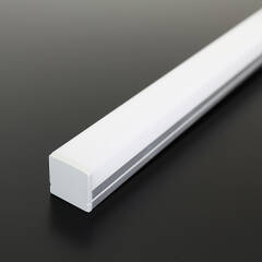 RGBWW LED-Lichtleiste "Edgy-Line" | diffus | 120° 24V DC | Fertigung nach Maß in Länge 23cm | 12x 5050 RGBWW LEDs | 3 Watt gesamt |